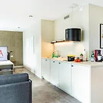 Brera Meckenbeuren-friedrichshafen Апарт-отель 3*