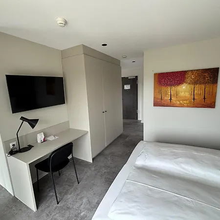 Apart-hotel Brera Meckenbeuren-friedrichshafen 3*